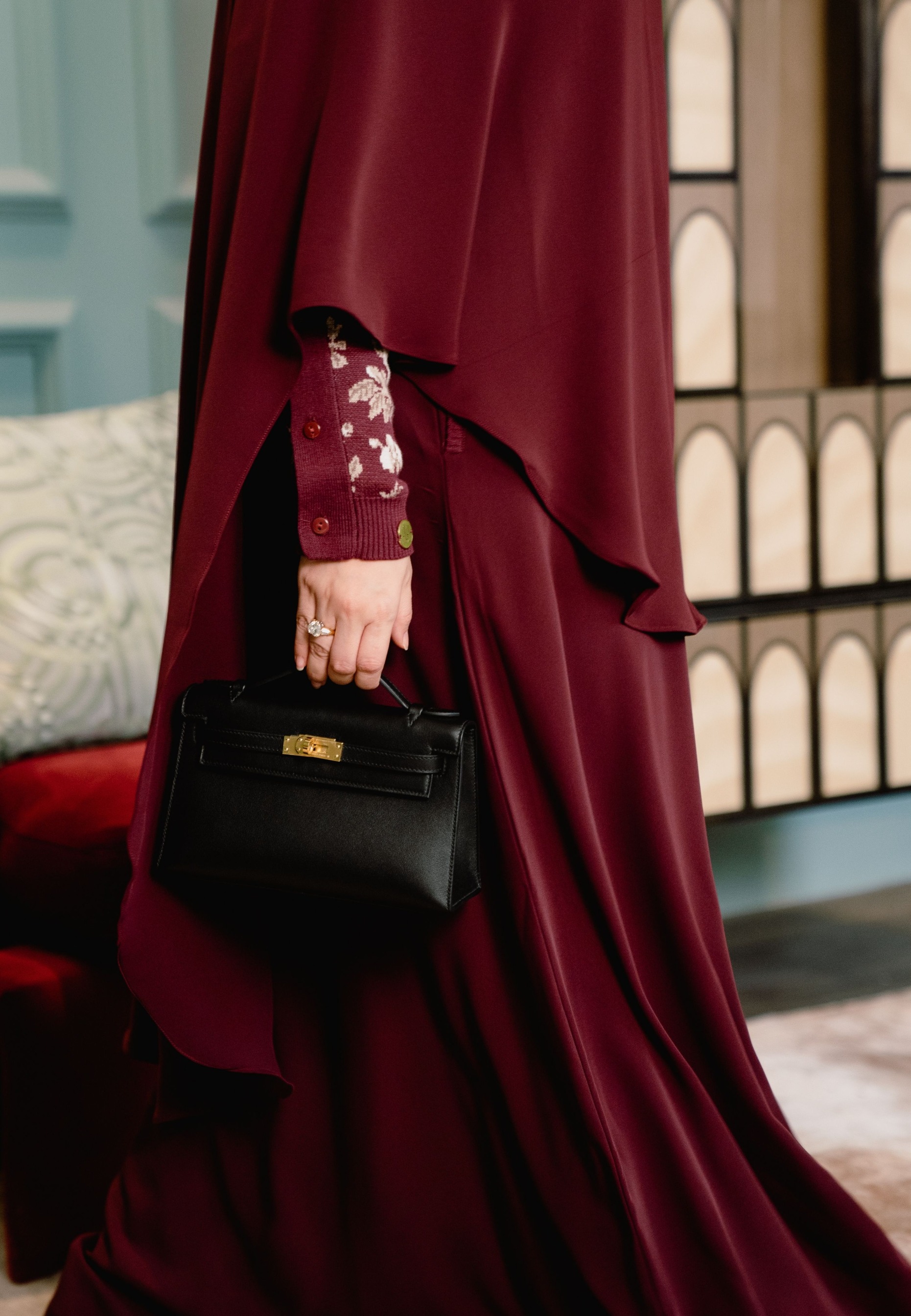 Mecca Floral Knit Abaya