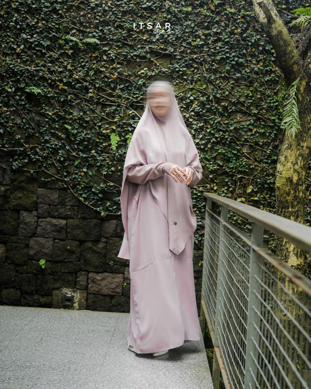 The Casa Basic Knit Abaya