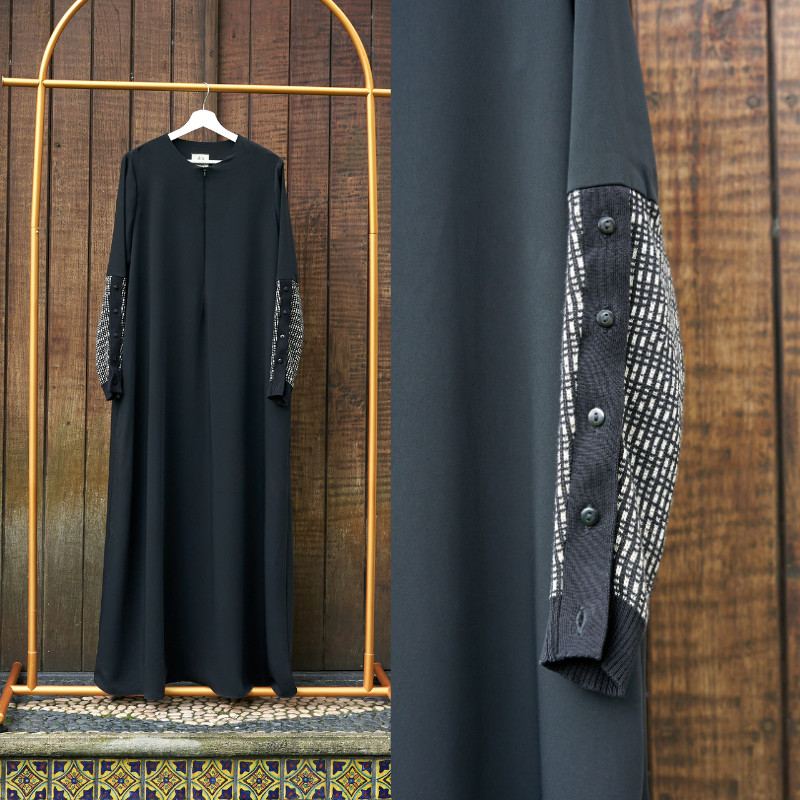 Mecca Classic Abaya