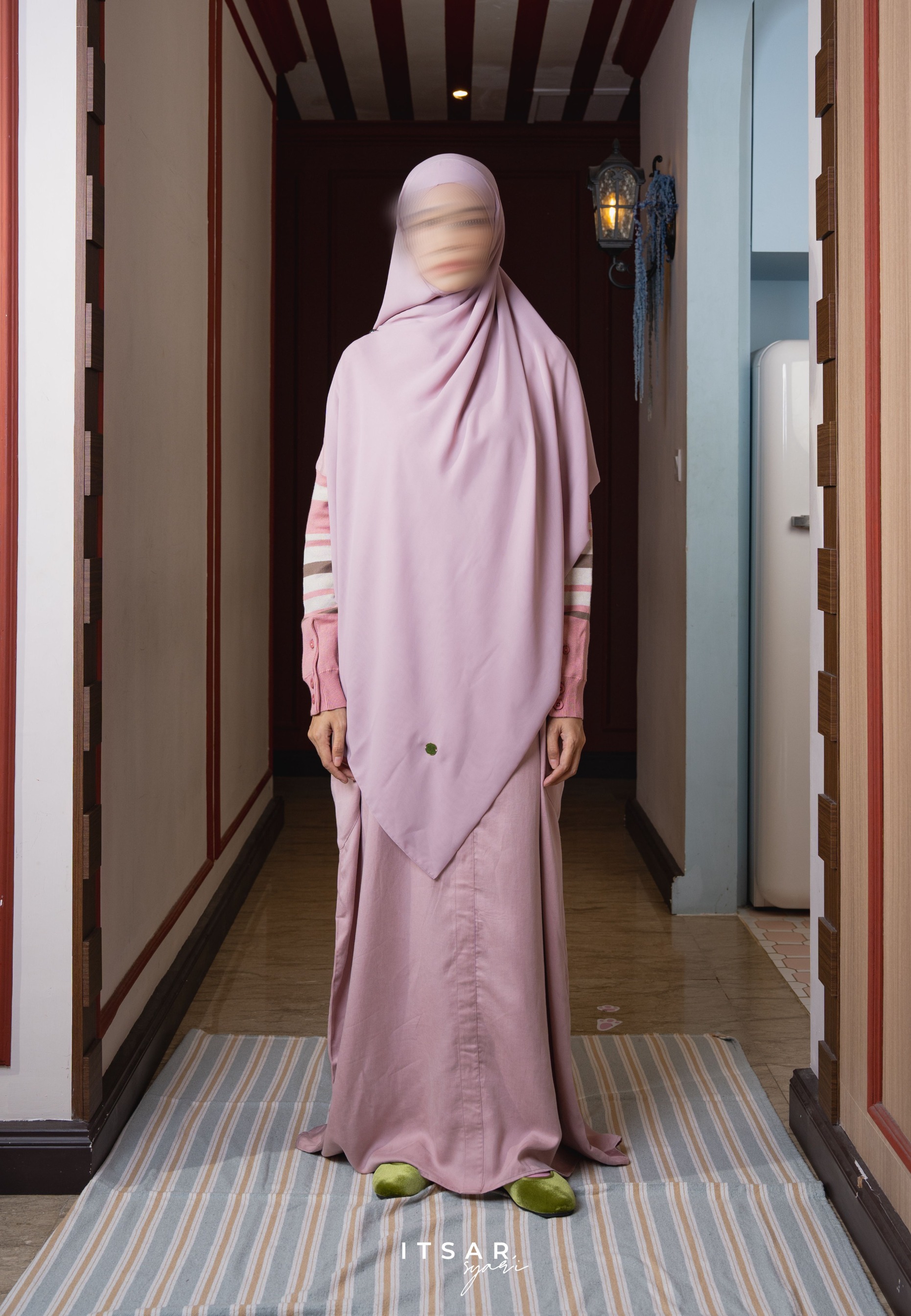 Casa Linea Abaya