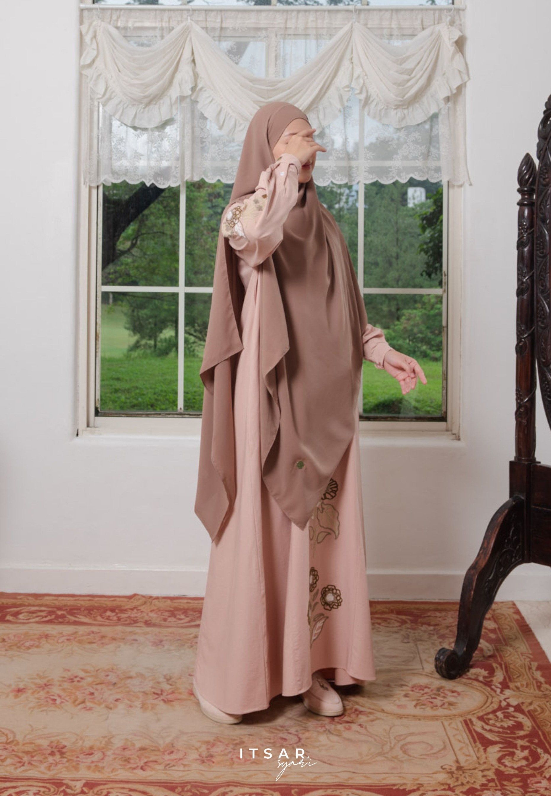 Mila Jardin Women Abaya - Jardin de Flores