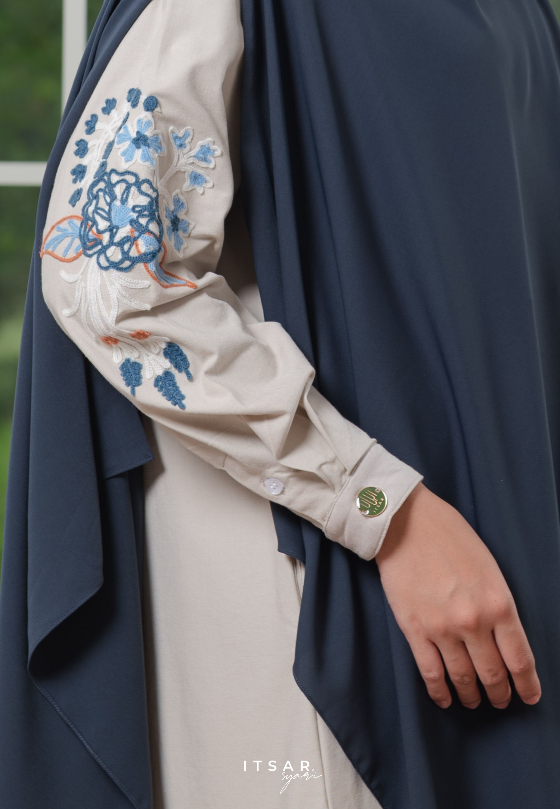 Mila Jardin Women Abaya - Jardin de Flores