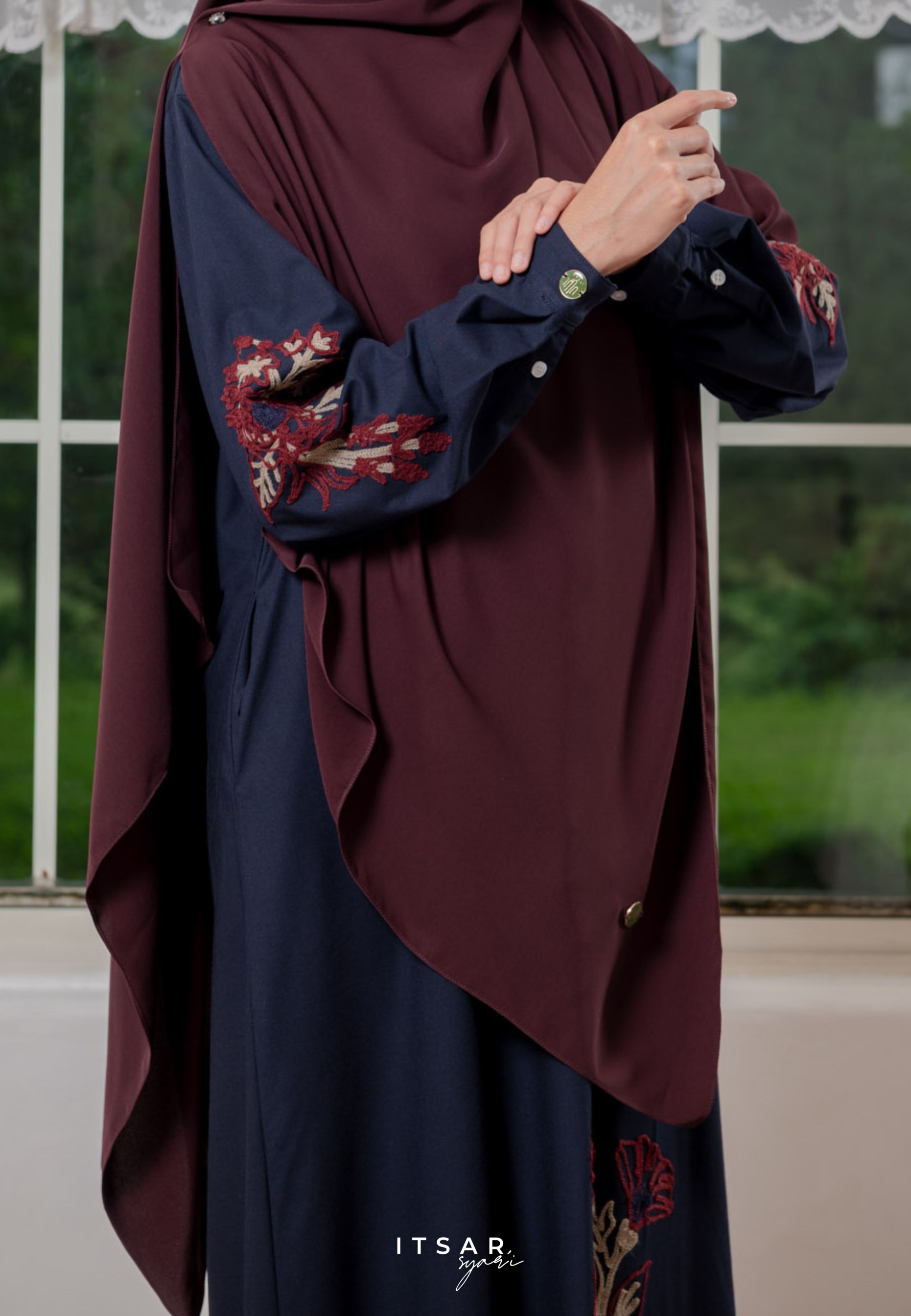 Mila Jardin Women Abaya - Jardin de Flores