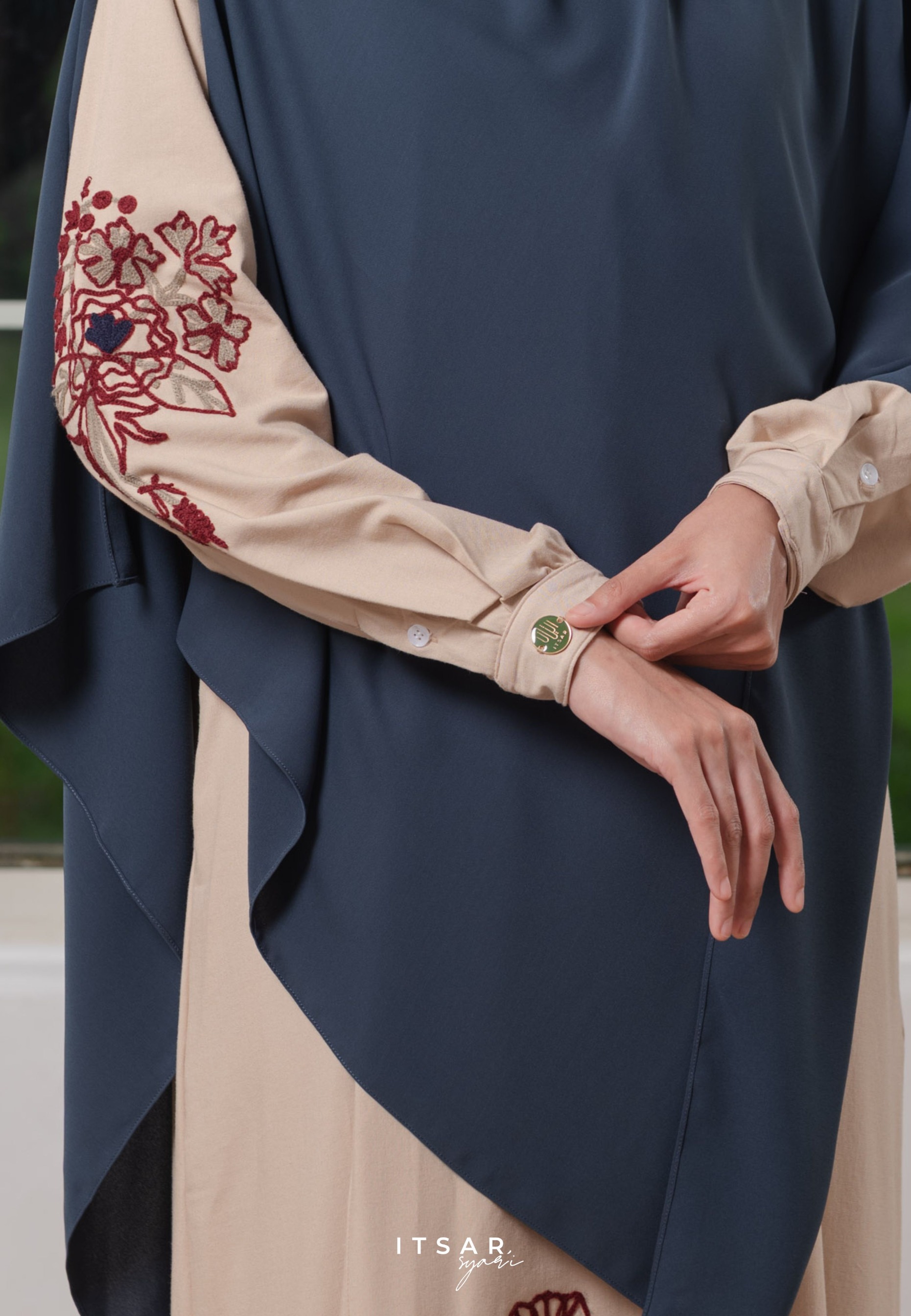 Mila Jardin Women Abaya - Jardin de Flores