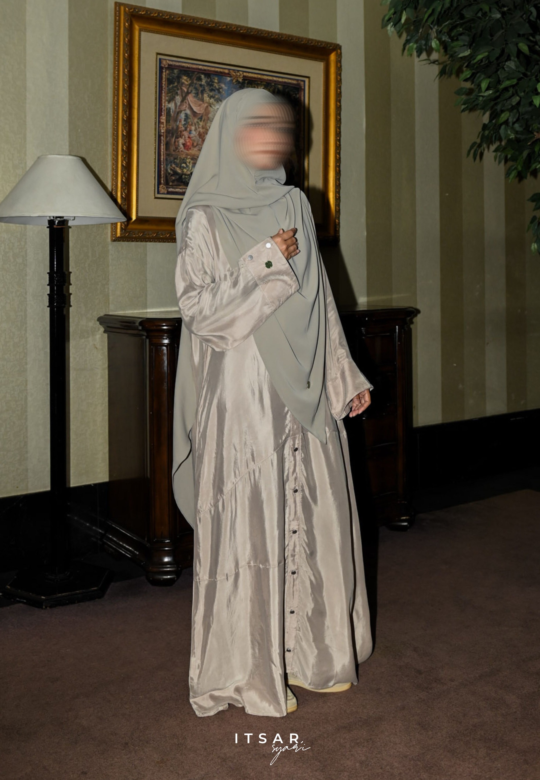 Shanum Abaya
