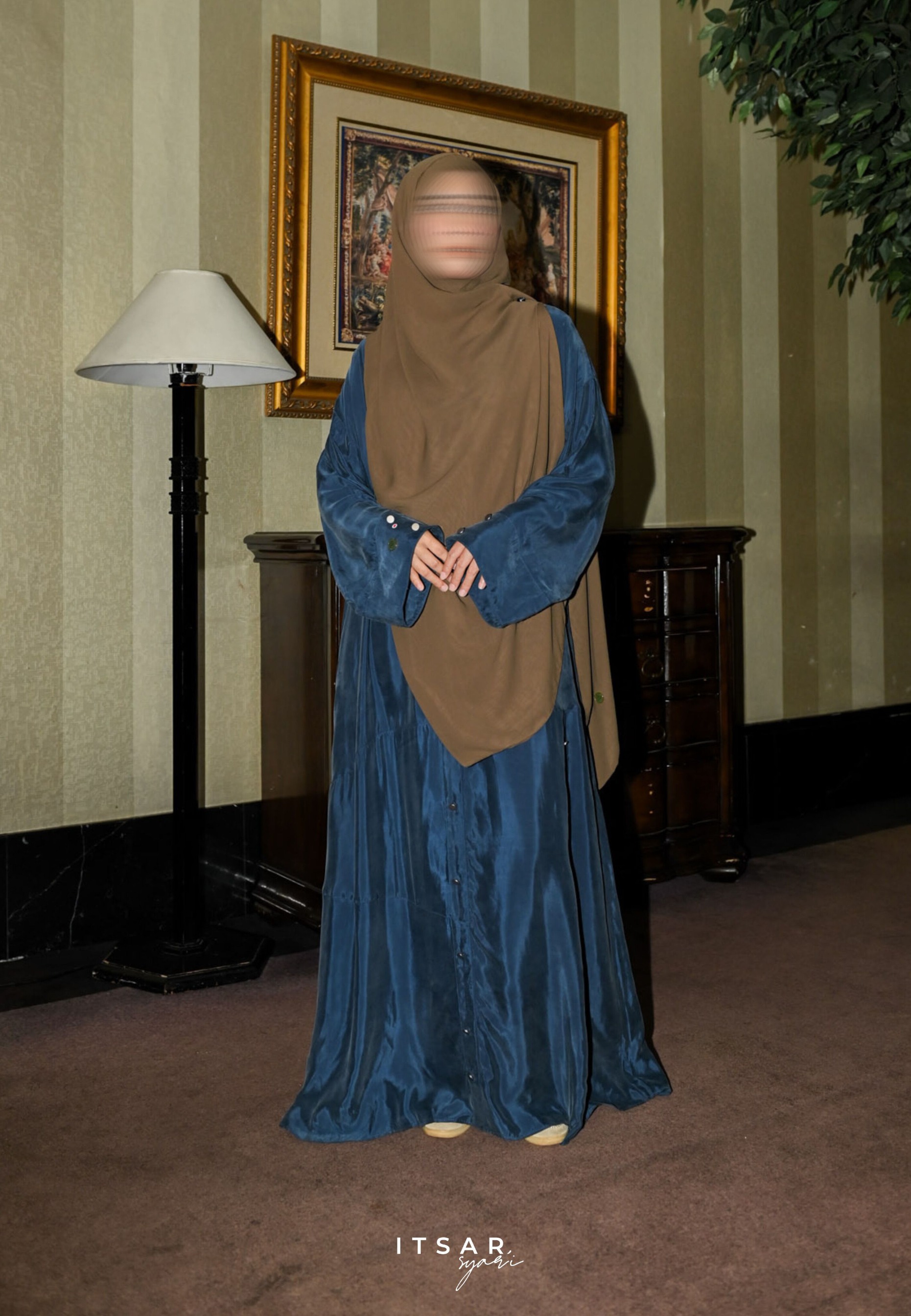Shanum Abaya