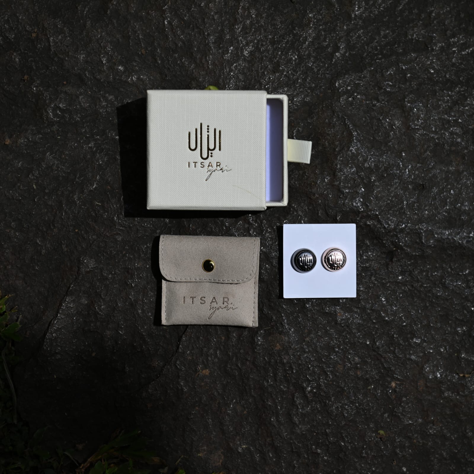 Fey Magnetic Pin