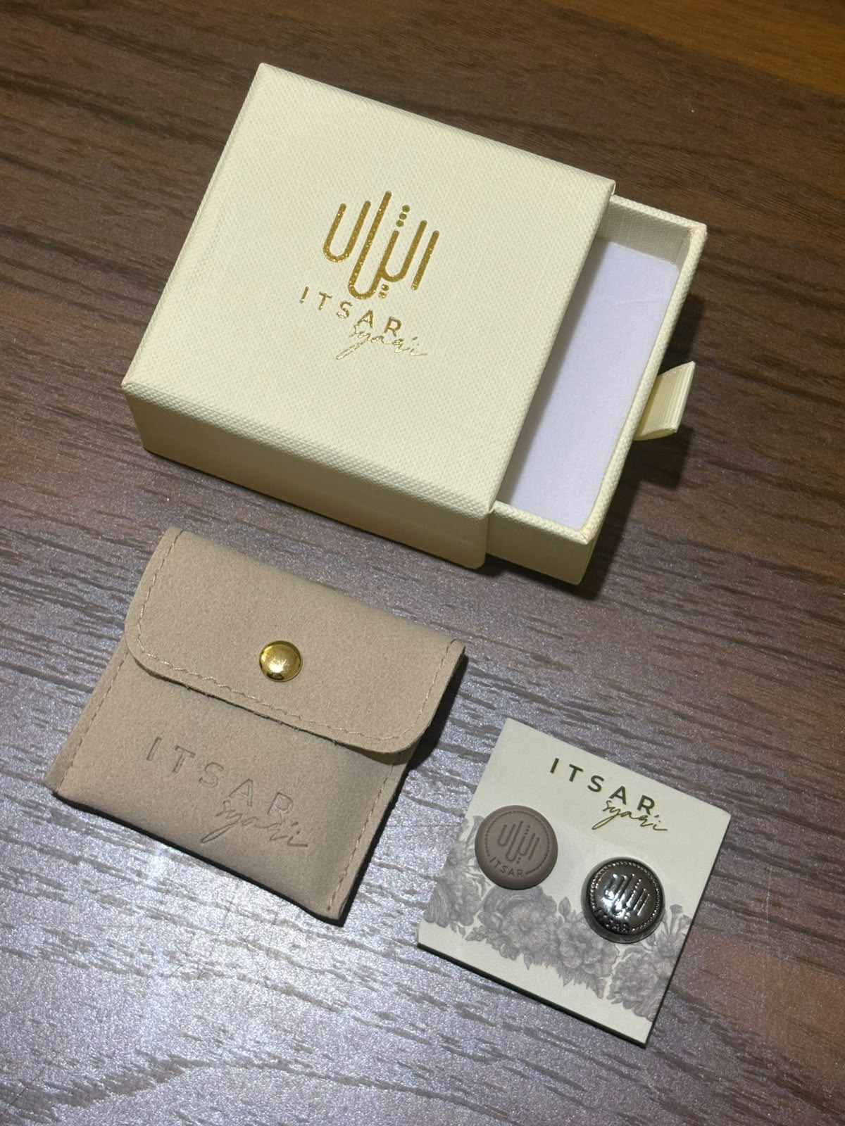 Fey Magnetic Pin