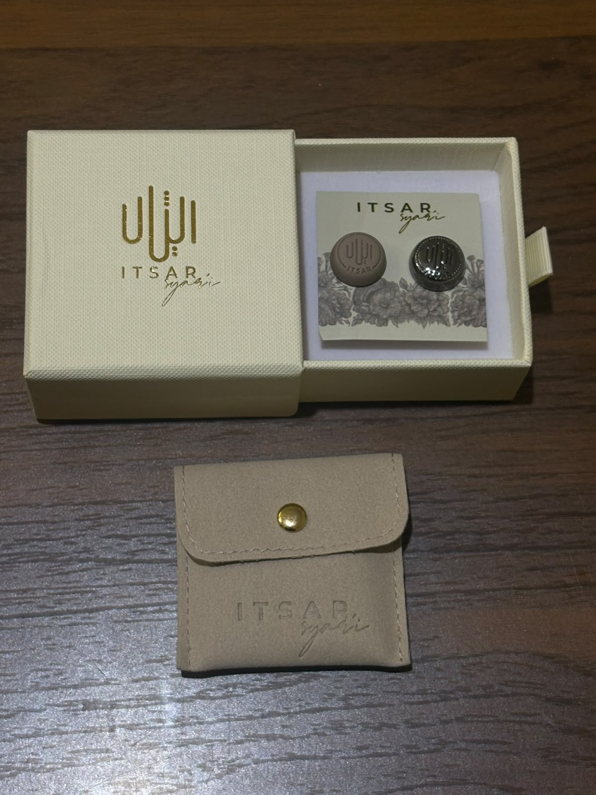 Fey Magnetic Pin