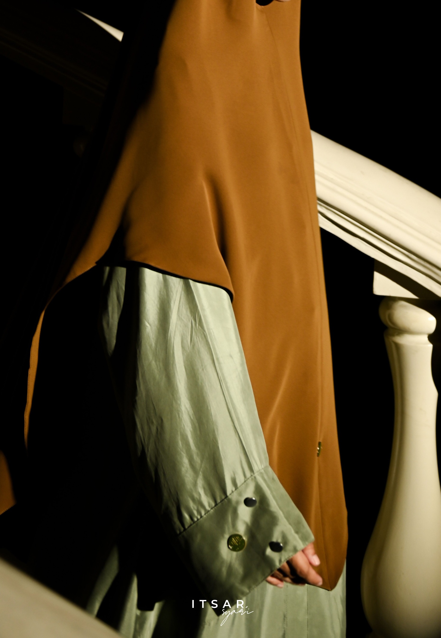 Shanum Abaya