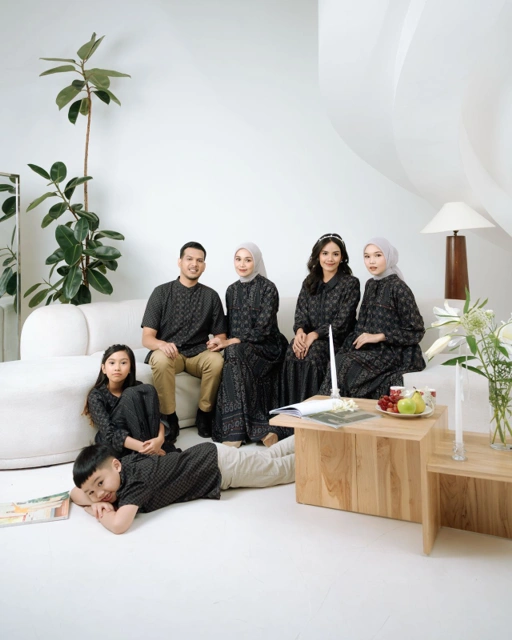 Image of ISKANTI NURANY ONYX