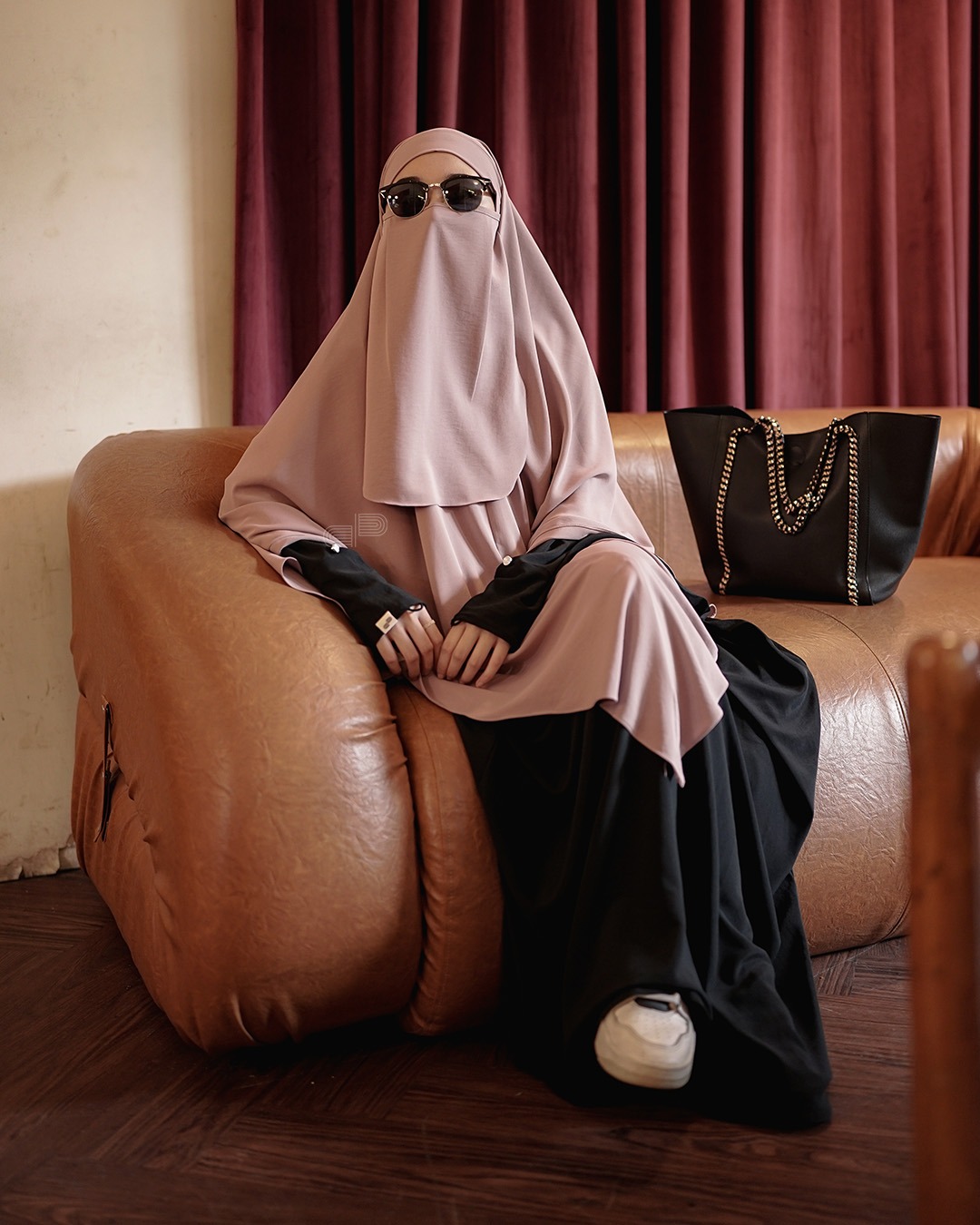 Sava Abaya dan Khiban