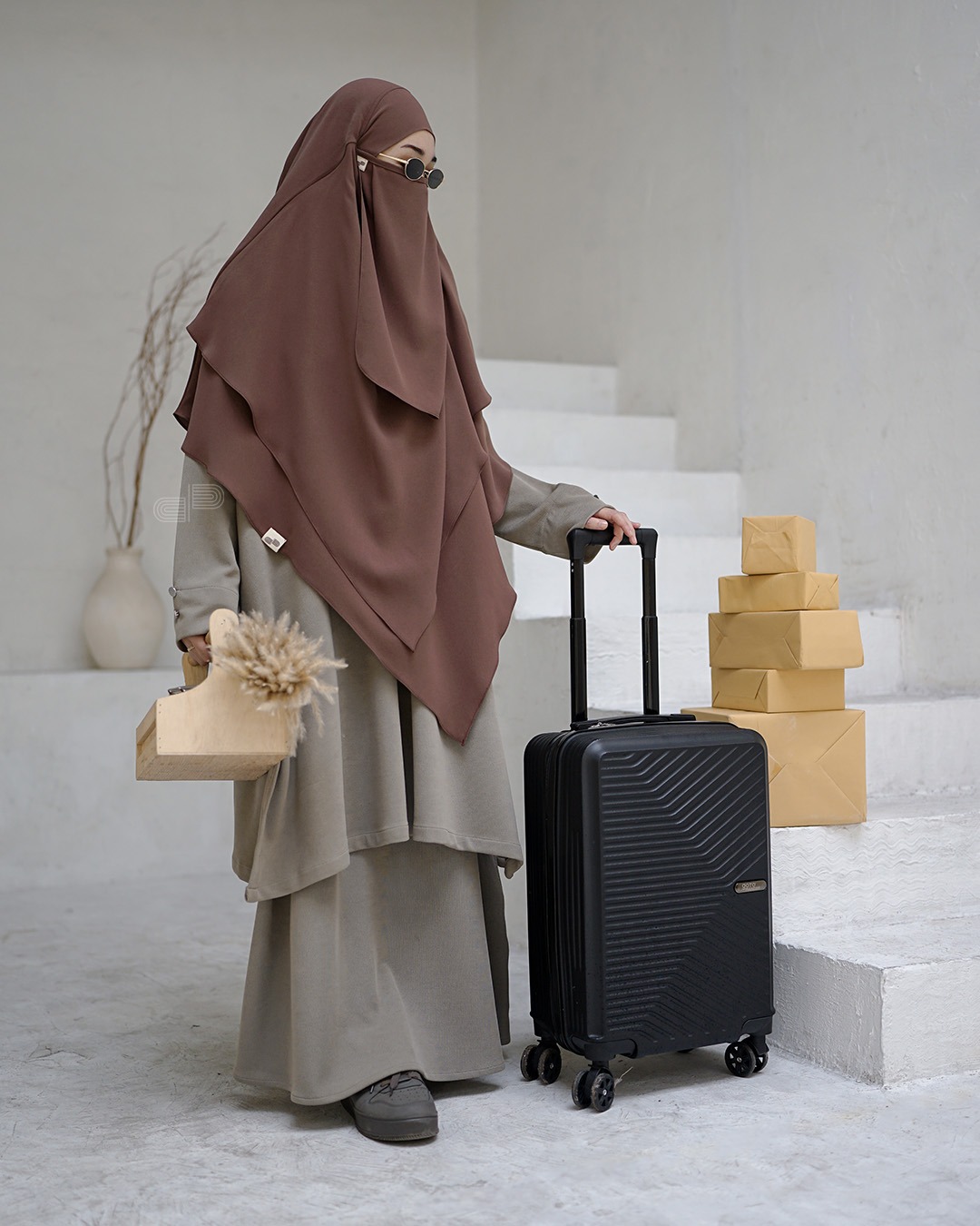 Kyna French Khimar