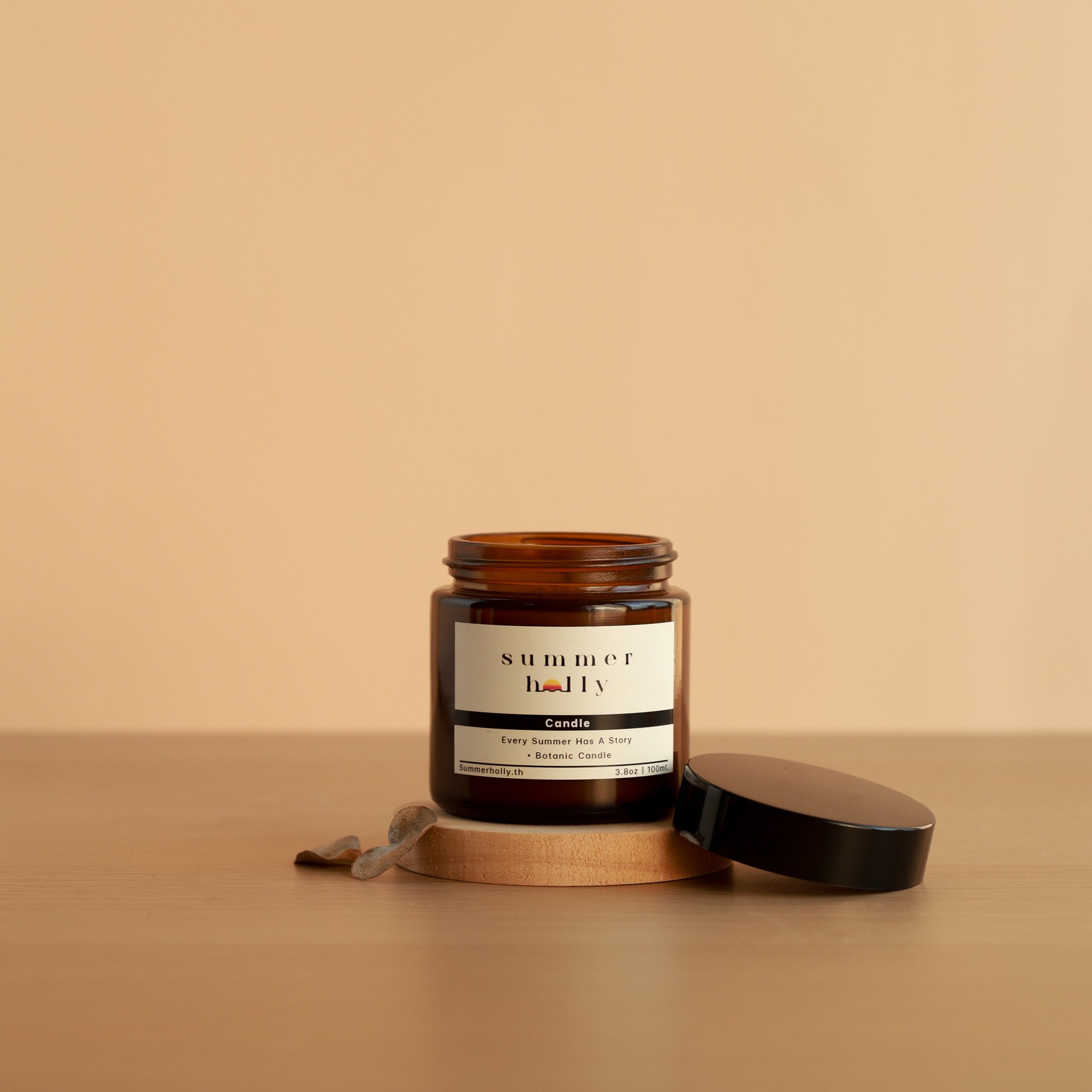 Soy-wax candle ผลิตภัณฑ์เทียนหอมอโรม่า เทียนหอมไขถั่วเหลืองแท้ 100% | Summer holly