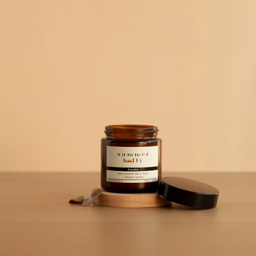 Image of Soy-wax candle ผลิตภัณฑ์เทียนหอมอโรม่า เทียนหอมไขถั่วเหลืองแท้ 100% | Summer holly