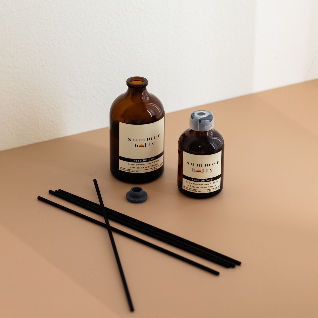 Reed diffuser ก้านไม้หอมกระจายกลิ่น 100ml สร้างบรรยากาศให้พื้นที่ของคุณ | Summer holly