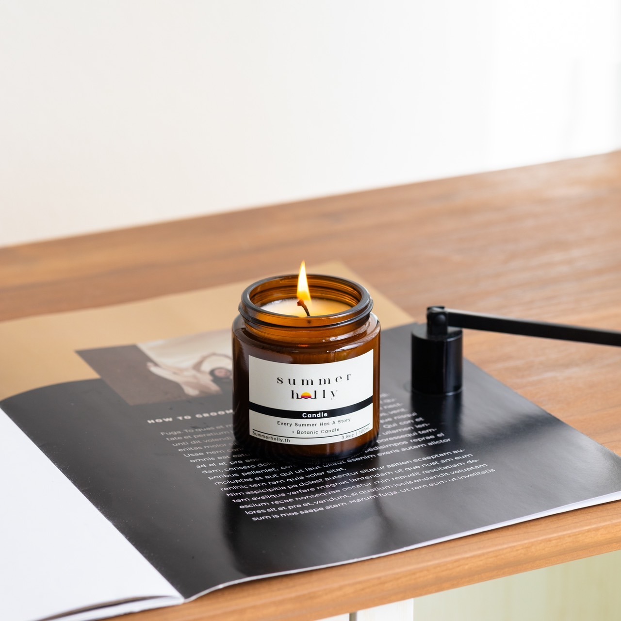 Soy-wax candle ผลิตภัณฑ์เทียนหอมอโรม่า เทียนหอมไขถั่วเหลืองแท้ 100% | Summer holly