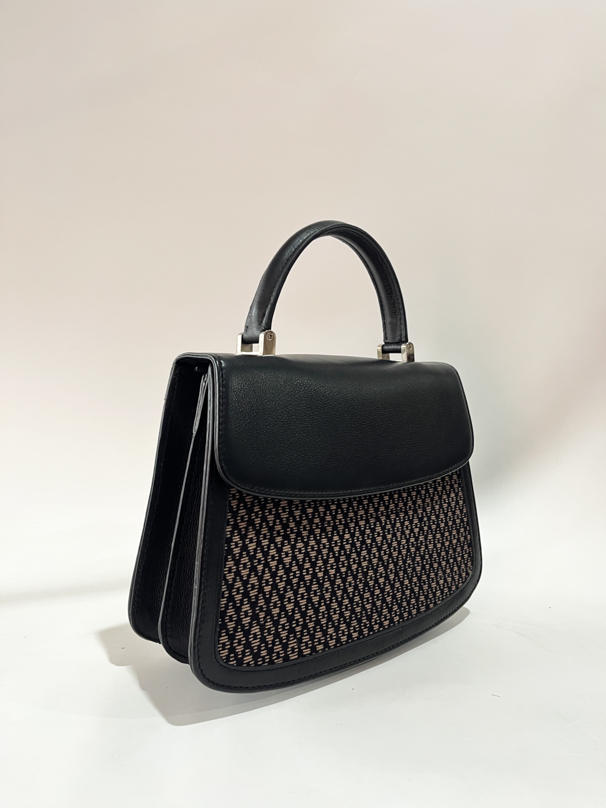 Small Dayu top handle bag