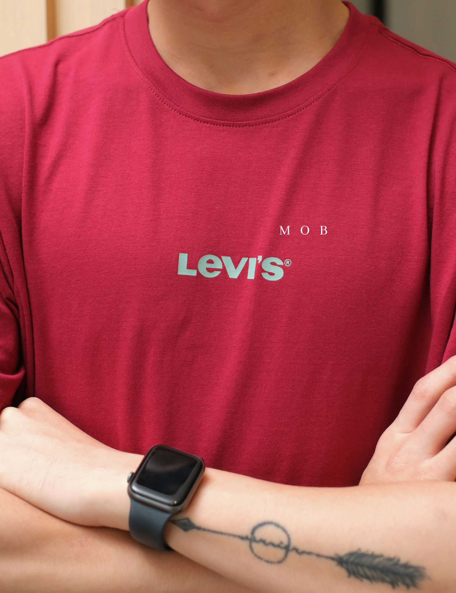 LVSSST01006A Small Middle Logo SS Tee Burgundy