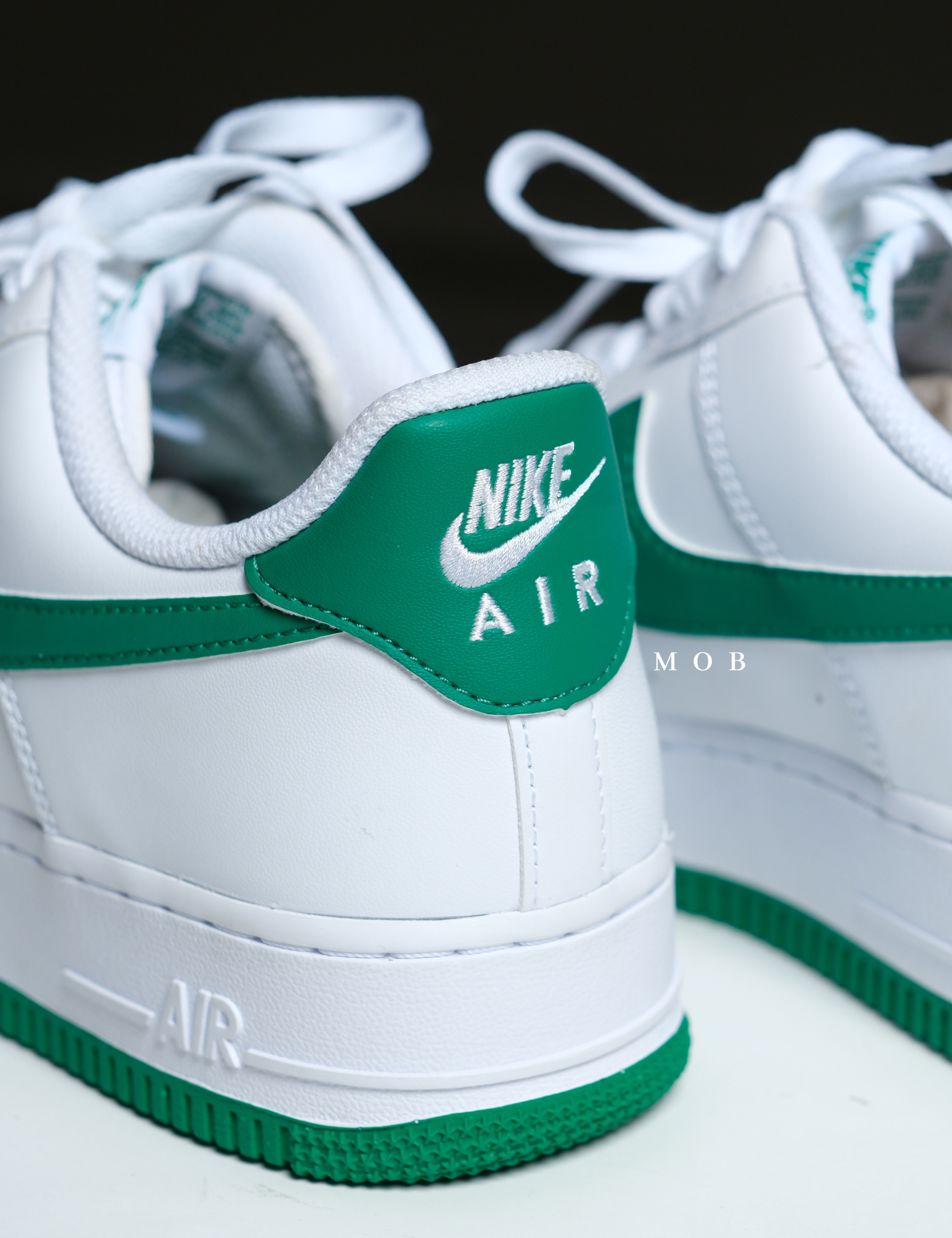 NKSSH03006A Nike Air Force 1 '07 Shoes Summit White Malachite