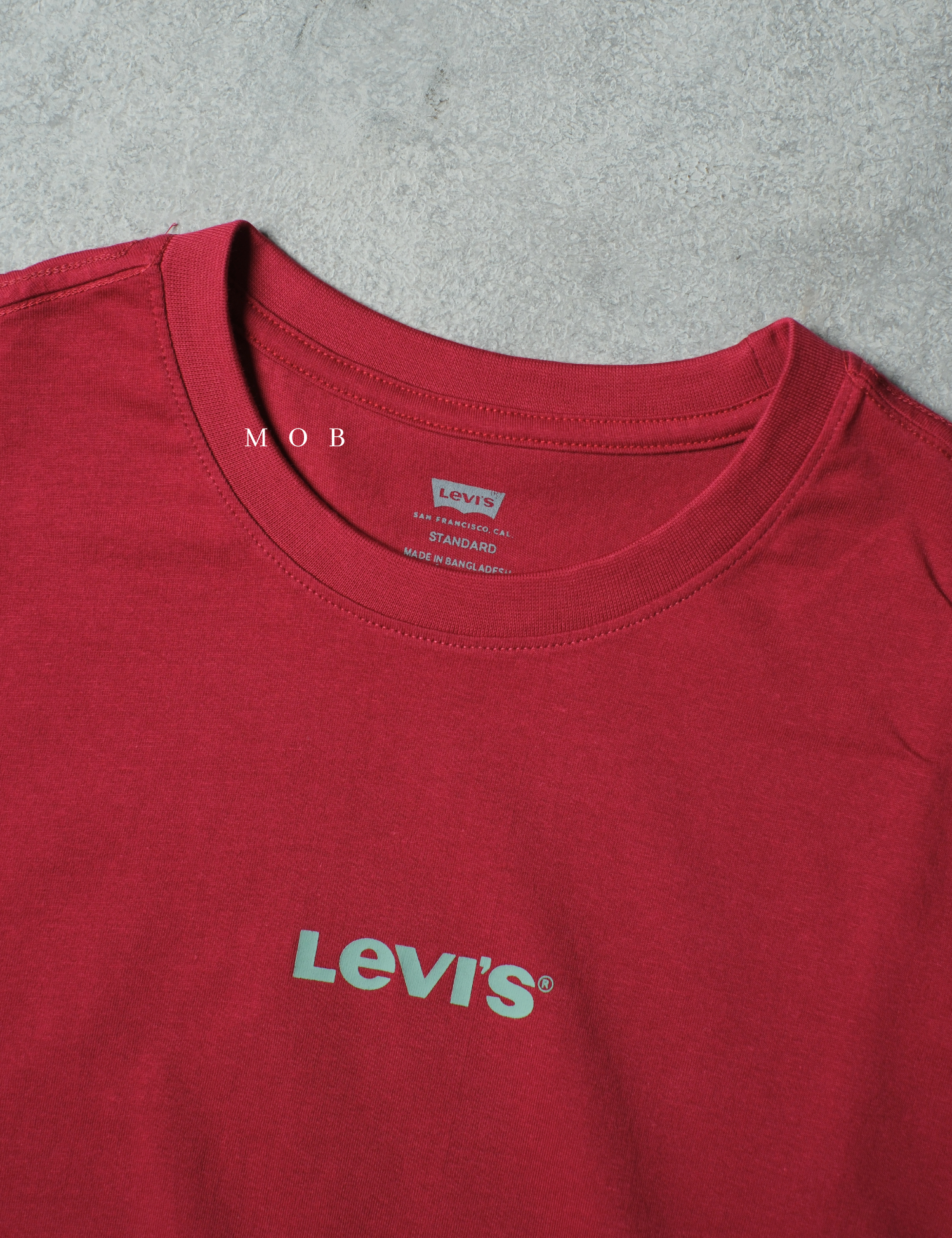 LVSSST01006A Small Middle Logo SS Tee Burgundy