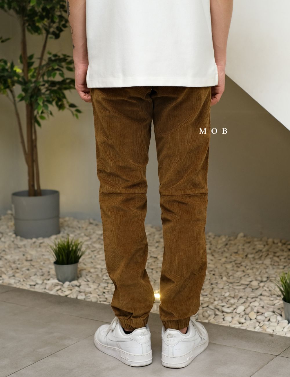 SOJP01001 Corduroy Jogger Pants Brown