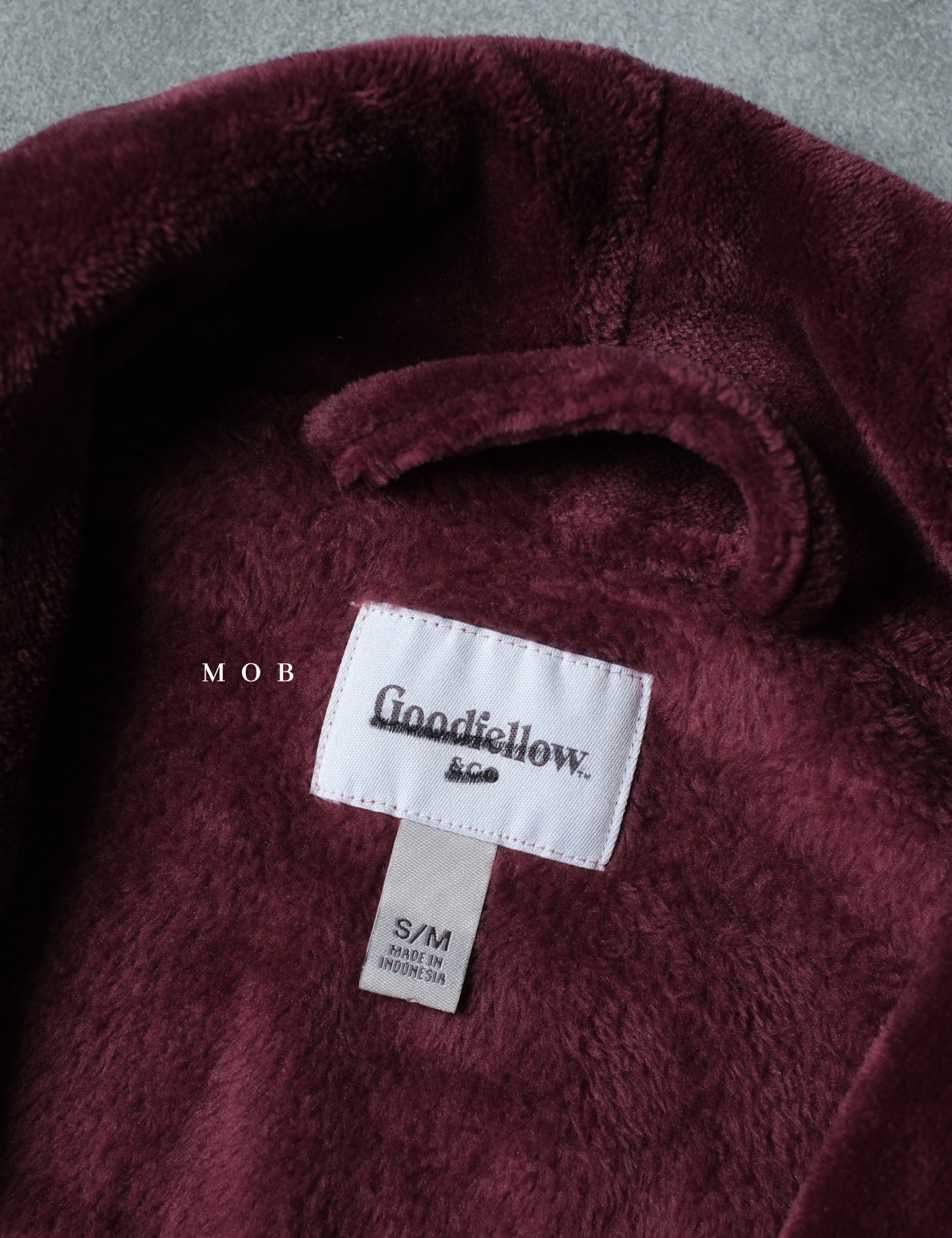 GFSLW01001 Fluffy Plush Robe Burgundy 