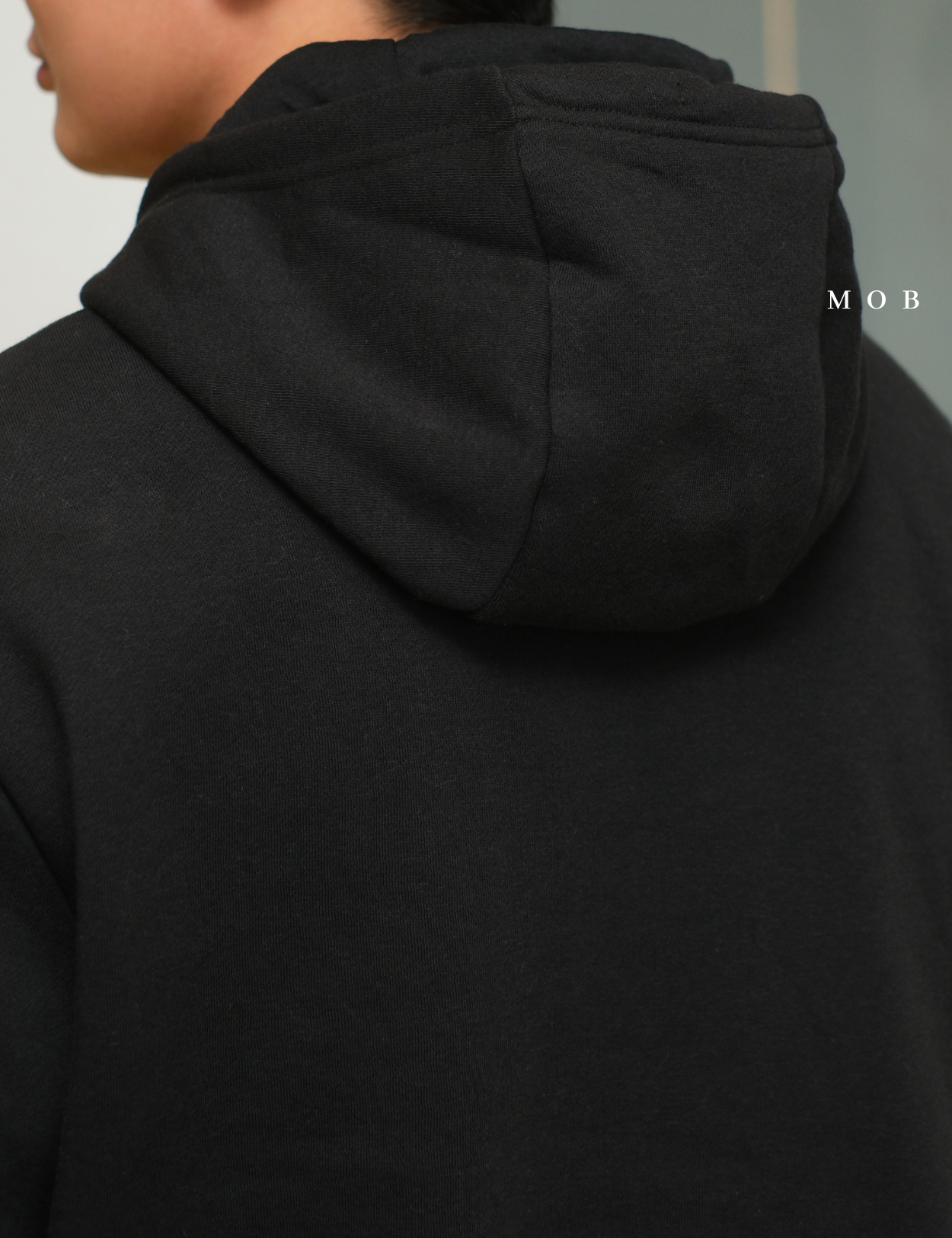 EKOHOD01001 Logo Panel Pullover Hoodie Black