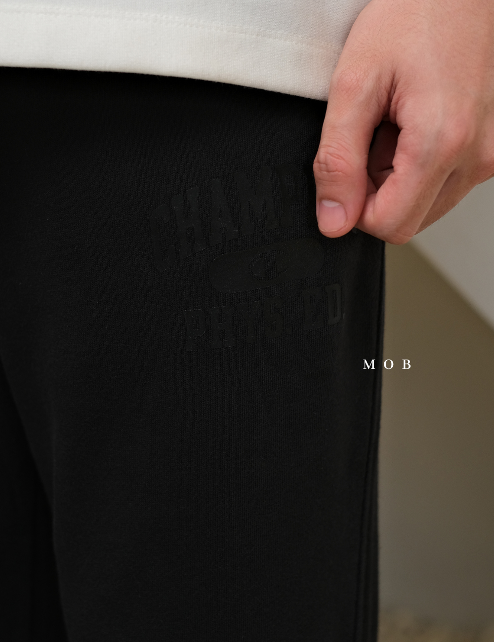 CHMPJP08002A UO Exclusive Phys Ed Sweatpants Black