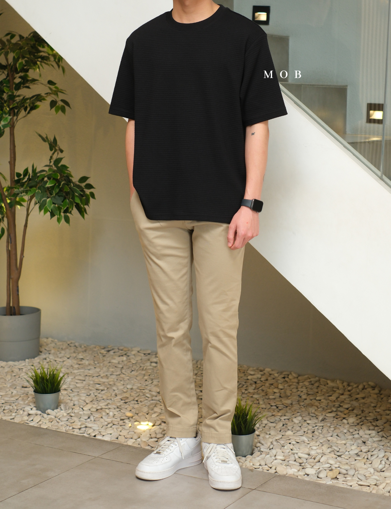ONSST07001 Waffle SS Tee Black