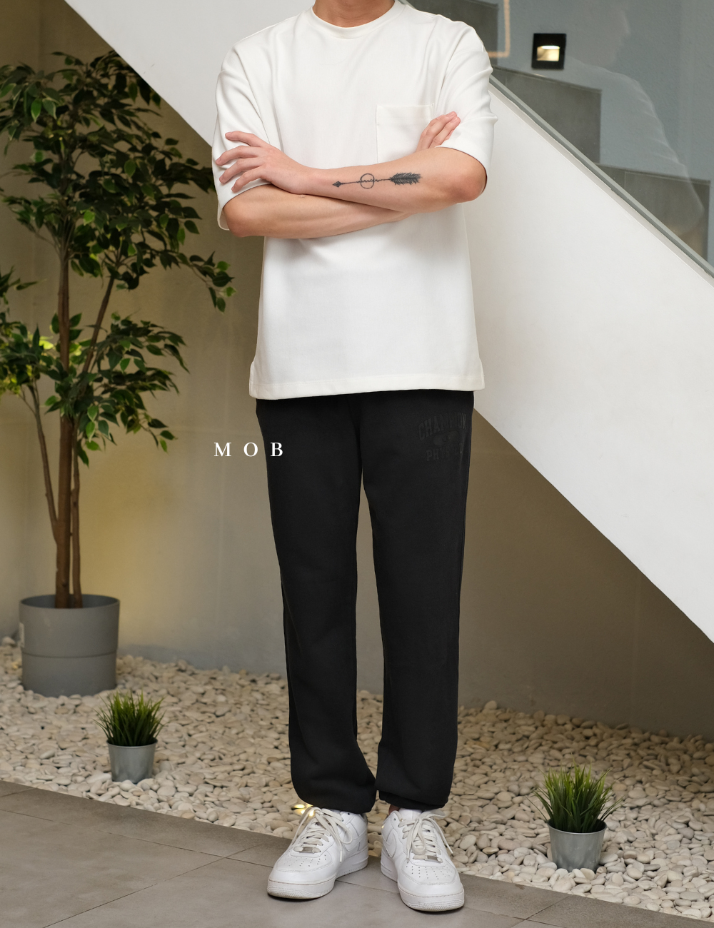 CHMPJP08002A UO Exclusive Phys Ed Sweatpants Black