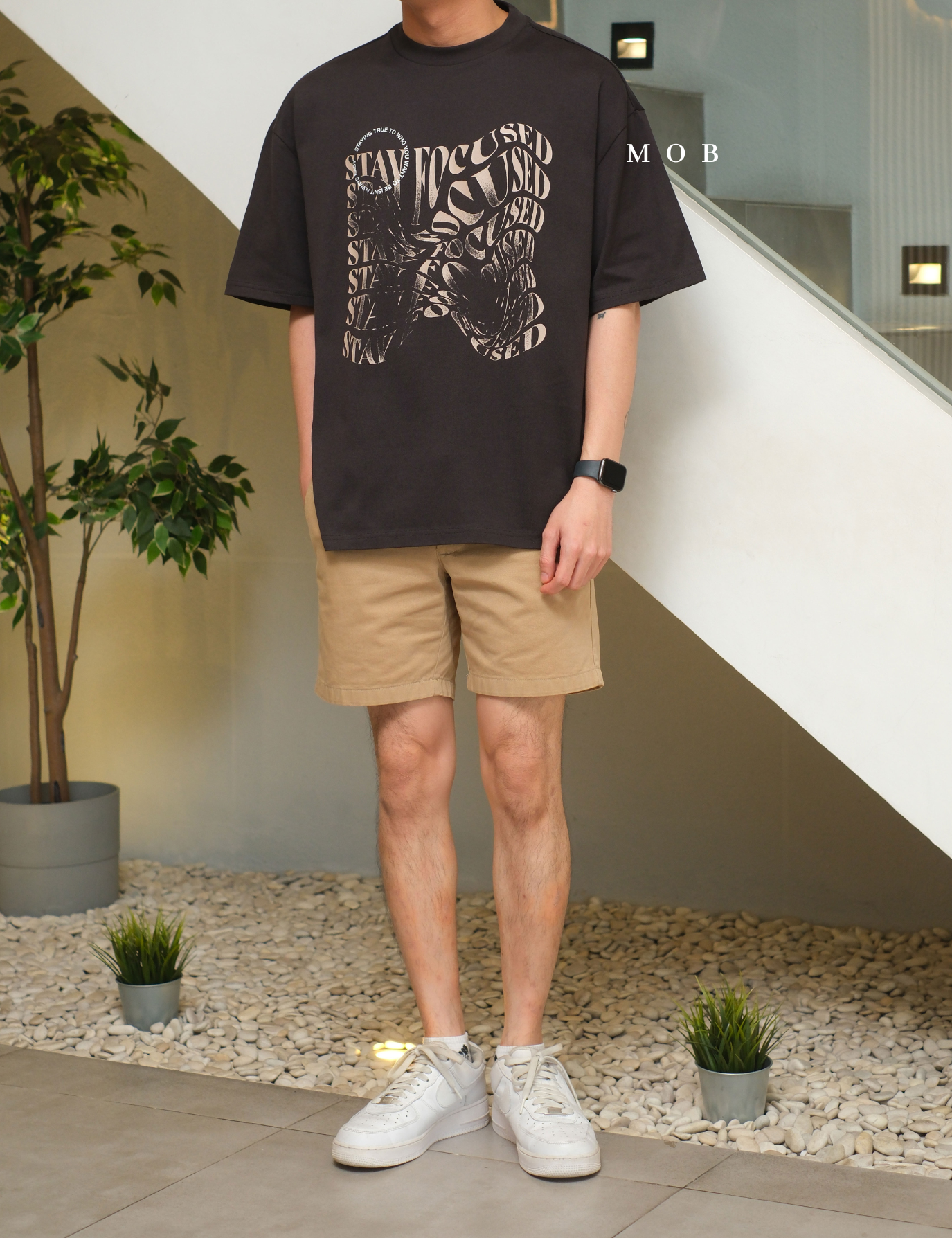 MODSST01004 Oversized Stay Focused Graphic SS Tee Dark Brown