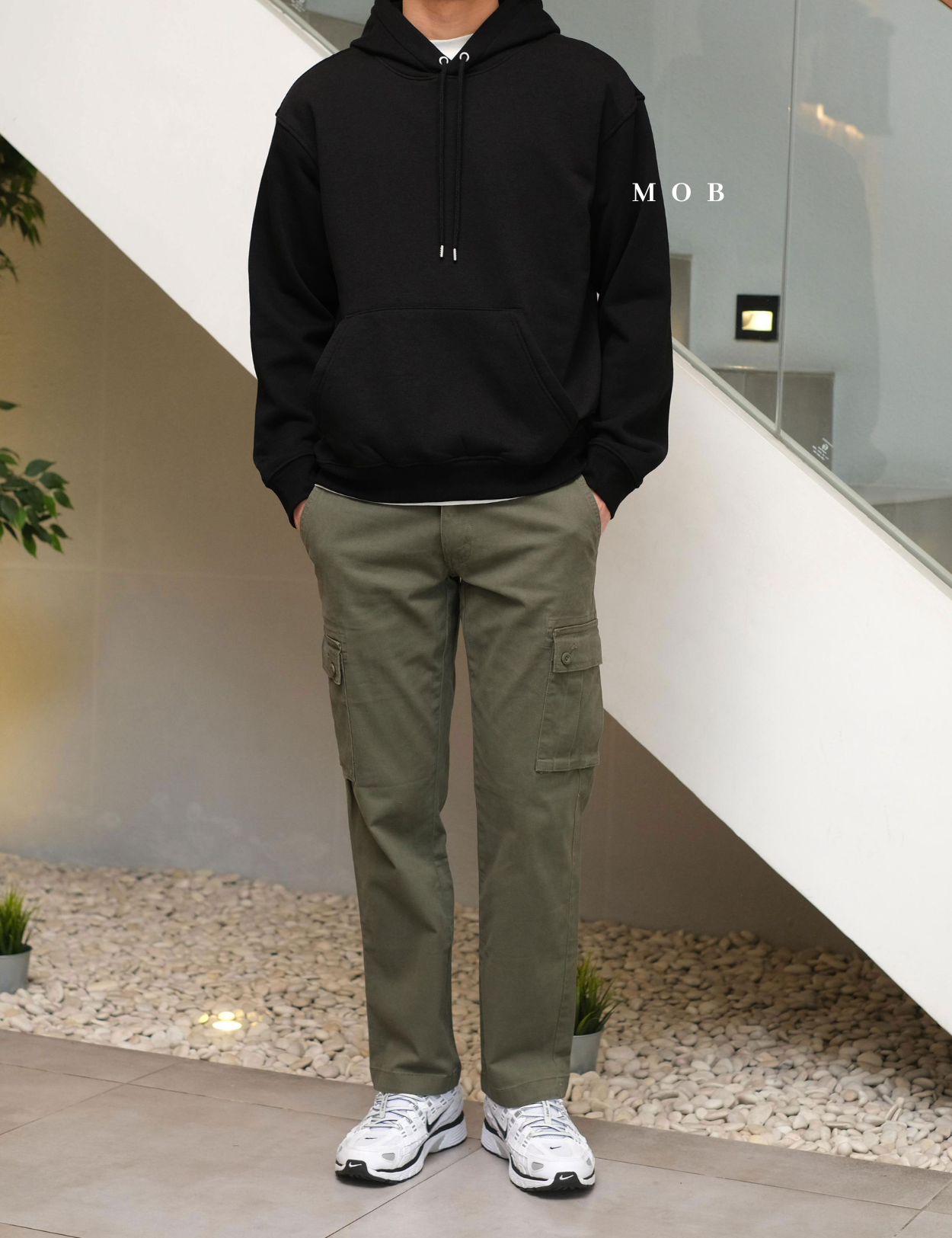 HMHOD02001 Loose Fit Pullover Hoodie Black (V2)