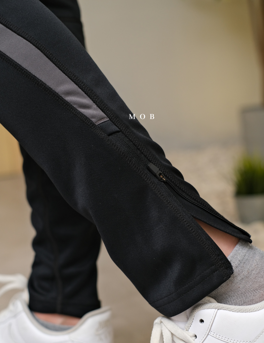 AIMPT04001 Track Pants Black