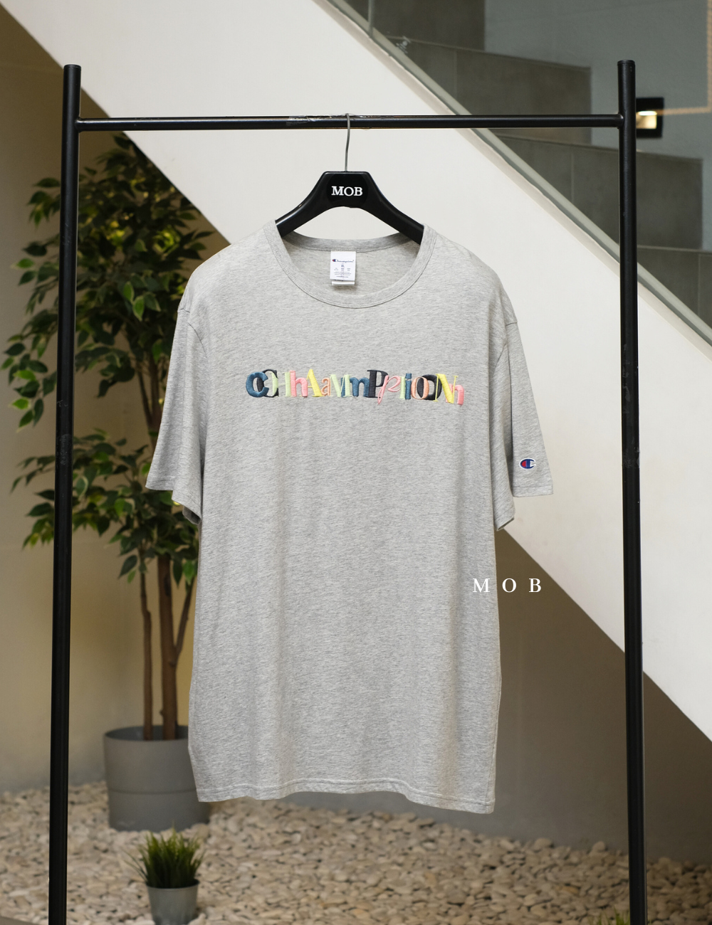CHMPSST2210B Lightweight Overlap Logo SS Tee Grey 