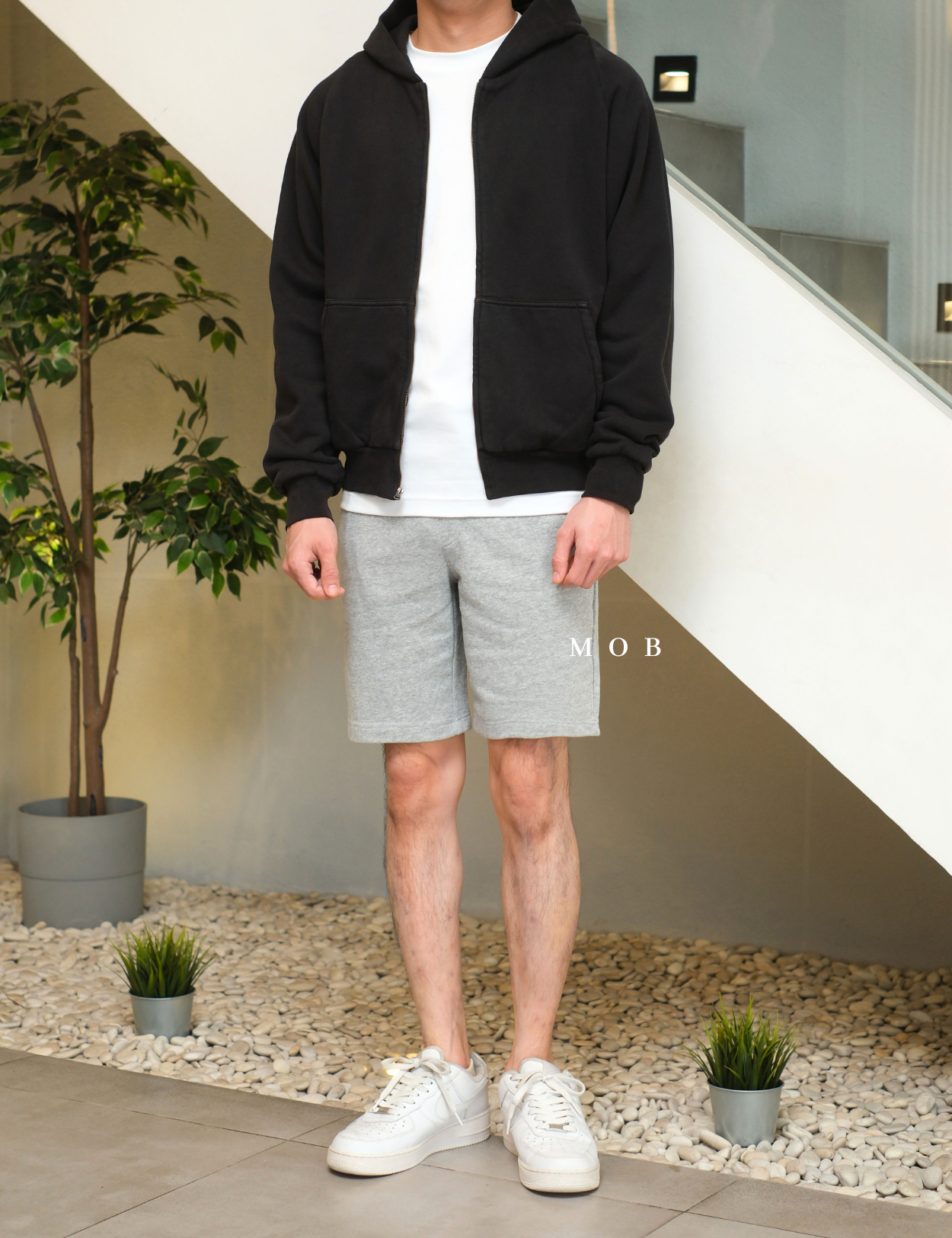 GUSR01002 Basic Sweat Shorts Grey Misty