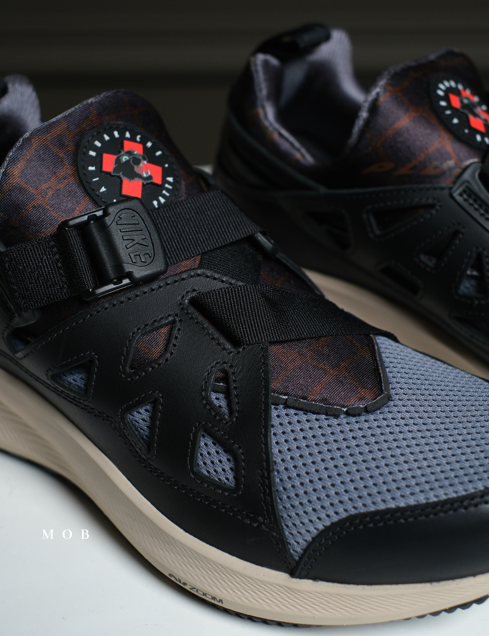 NKSSH03025B Patta x Air Huarache 20Y24 Shoes Black Cool Grey (40 ONLY)