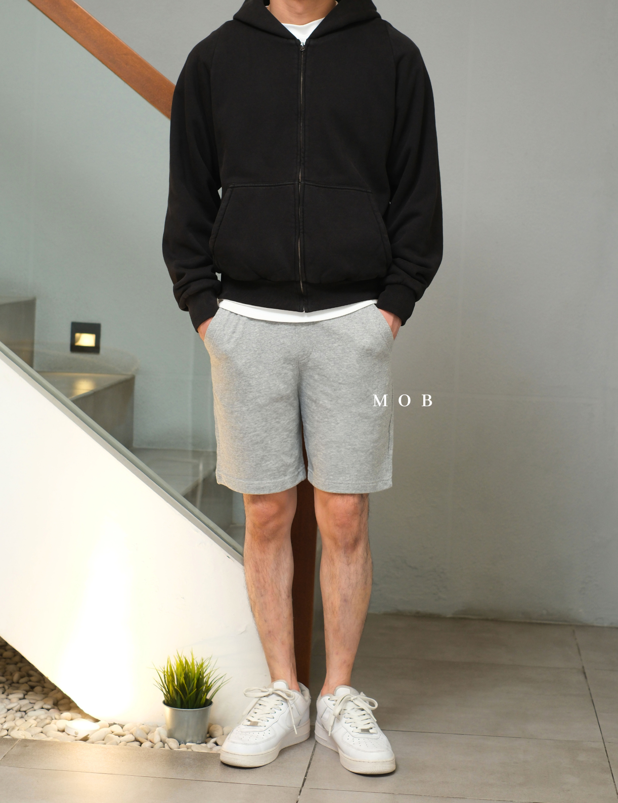GUSR01002 Basic Sweat Shorts Grey Misty