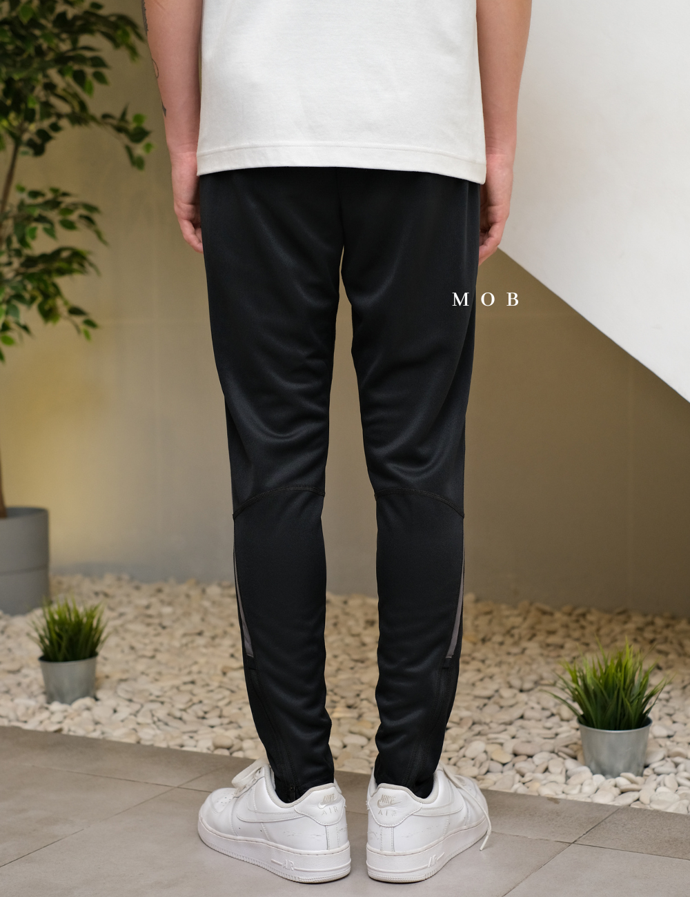 AIMPT04001 Track Pants Black