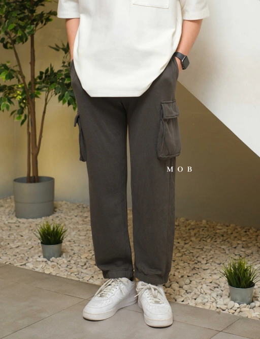 Image of ARJP06002A Essentials Washed Cargo Jogger Asphalt Grey