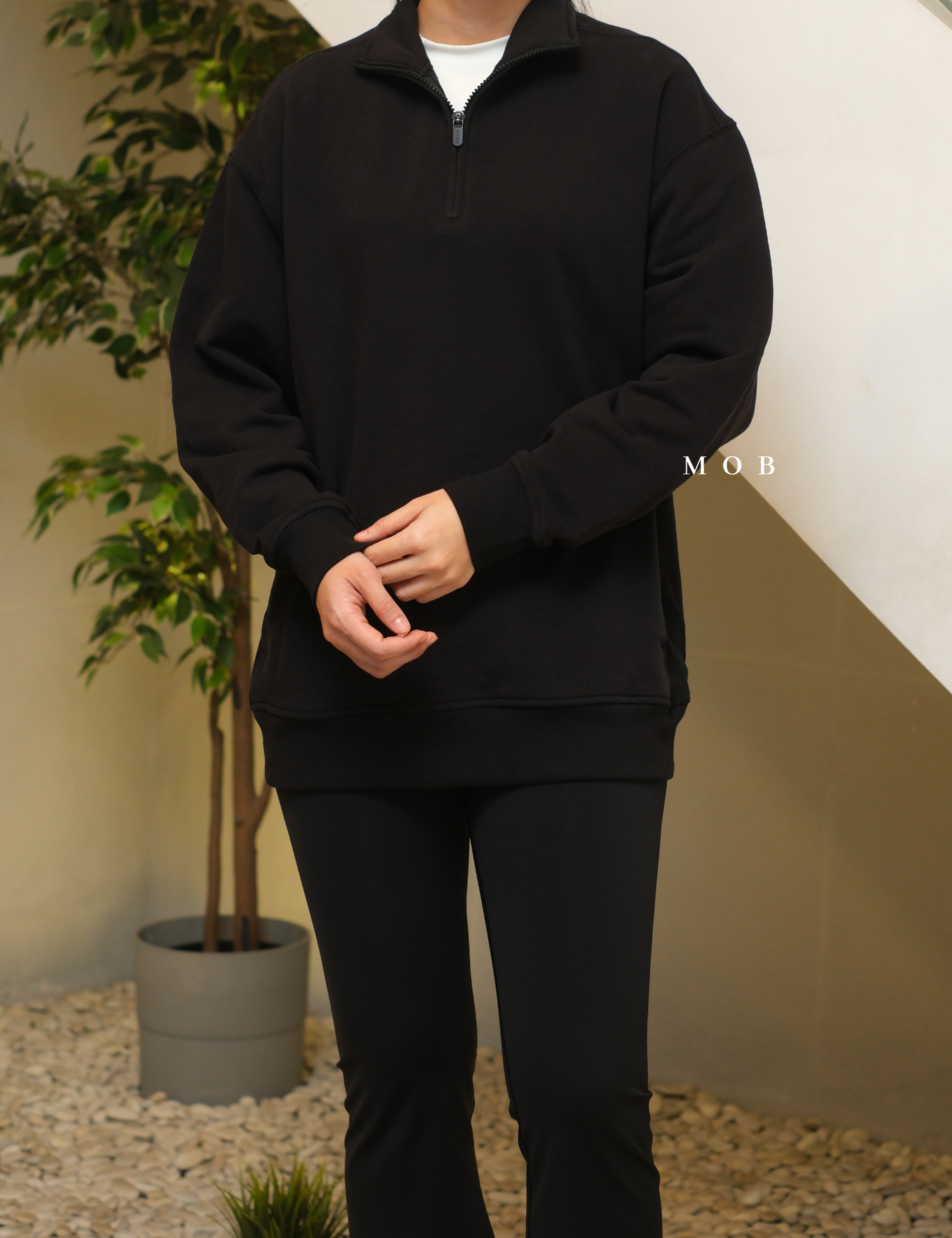 ATHSW02003A Forever Fleece 1/4 Zip Sweatshirt Black