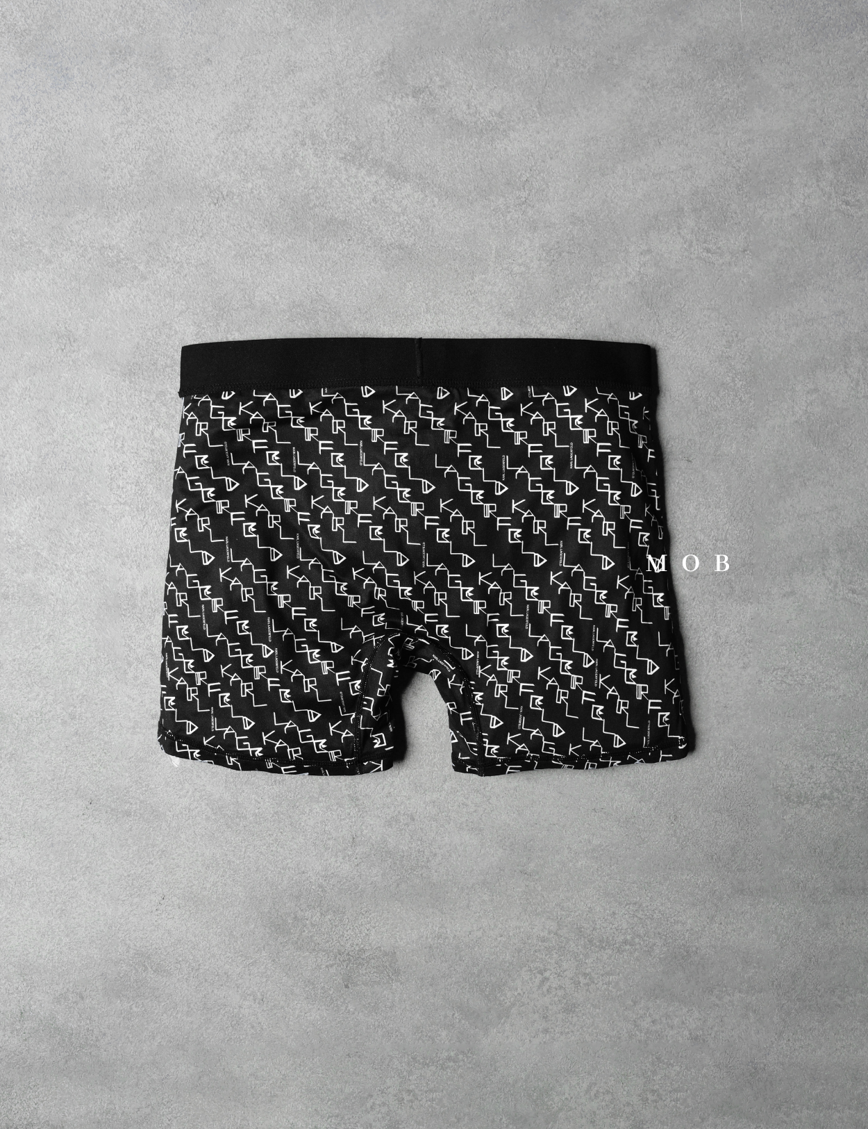 KRLB01018 Script Pattern Boxer Black (Black Waist)