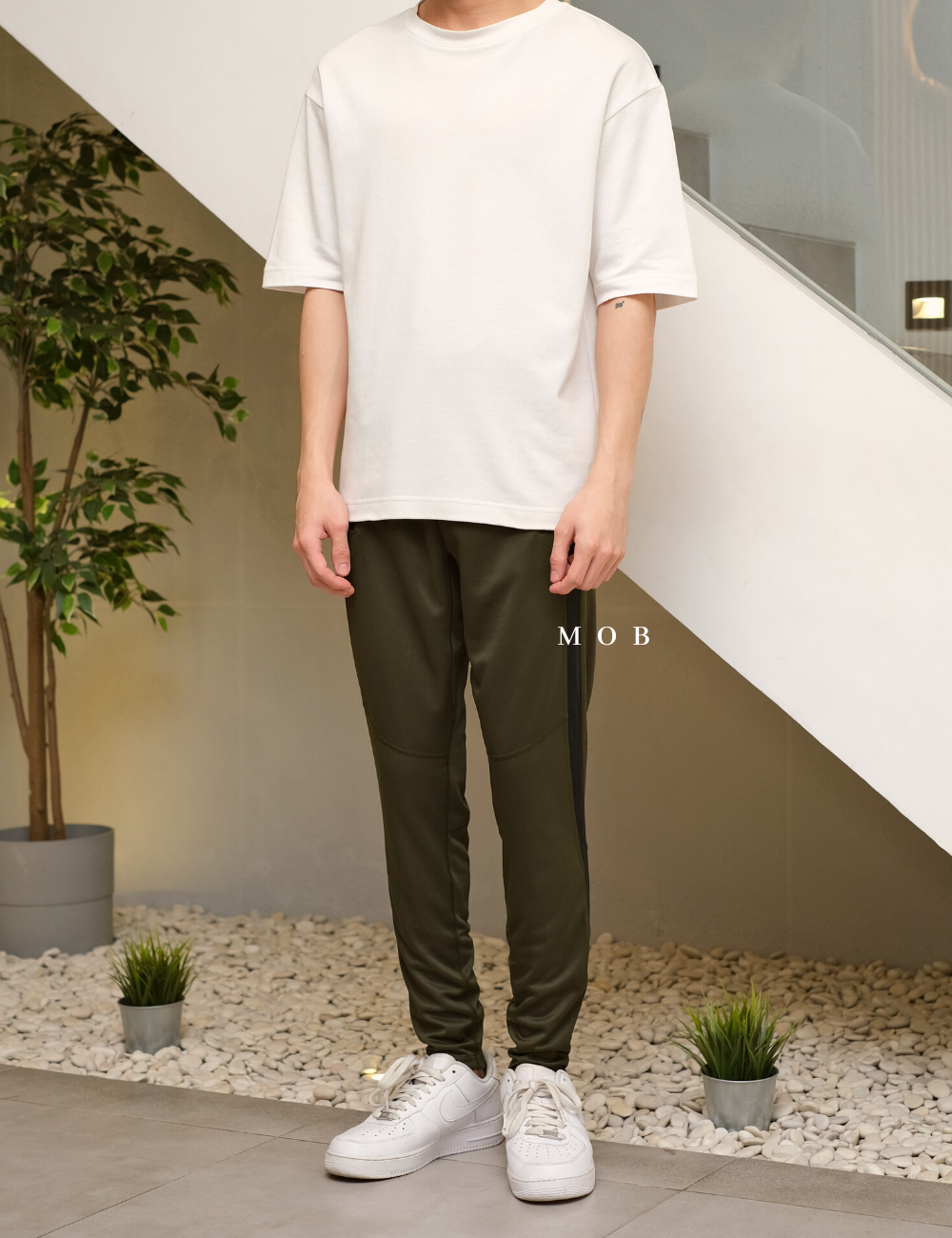AIMPT04002 Track Pants Olive