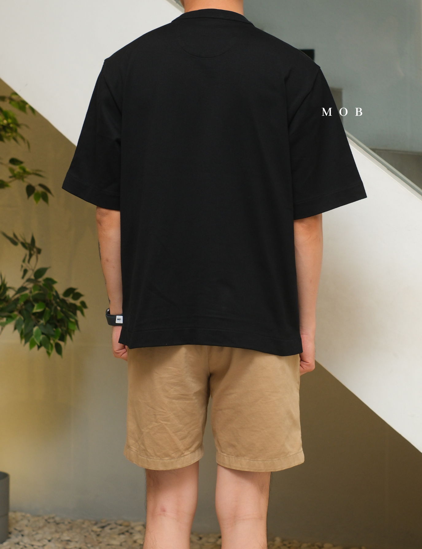 MODSST01005B Relaxed MO1 SS Tee Black