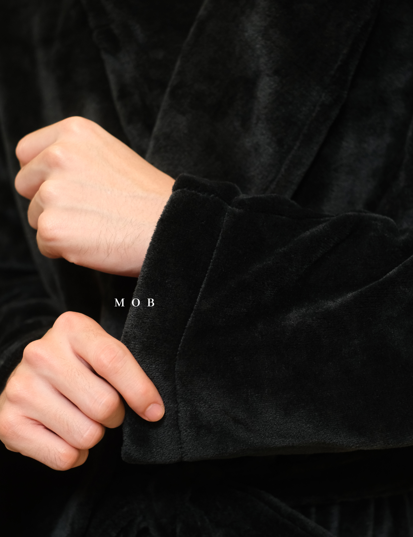 GFSLW01002 Fluffy Plush Robe Black
