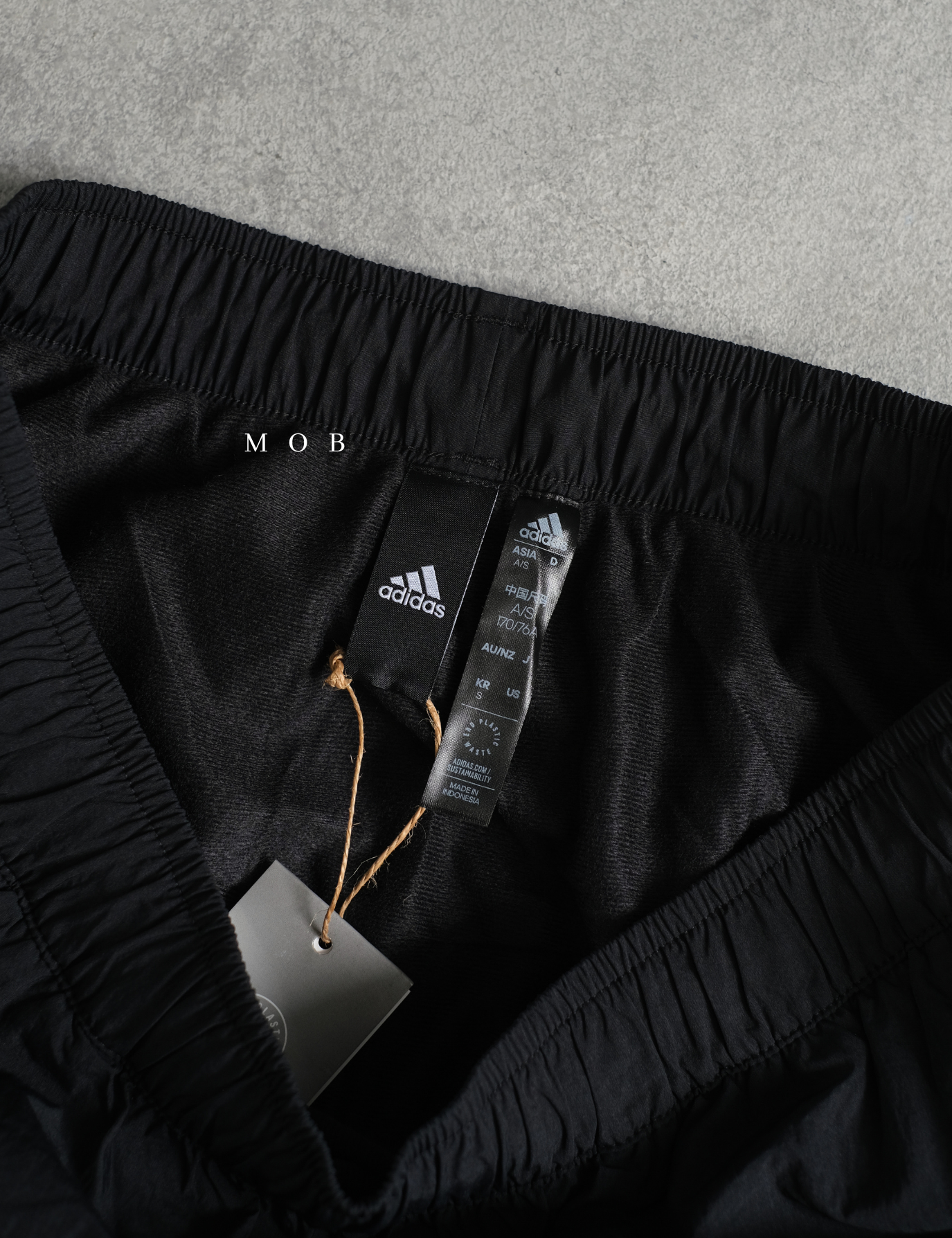 ADDSJP01001 Training Jogger Pants Black GOLD