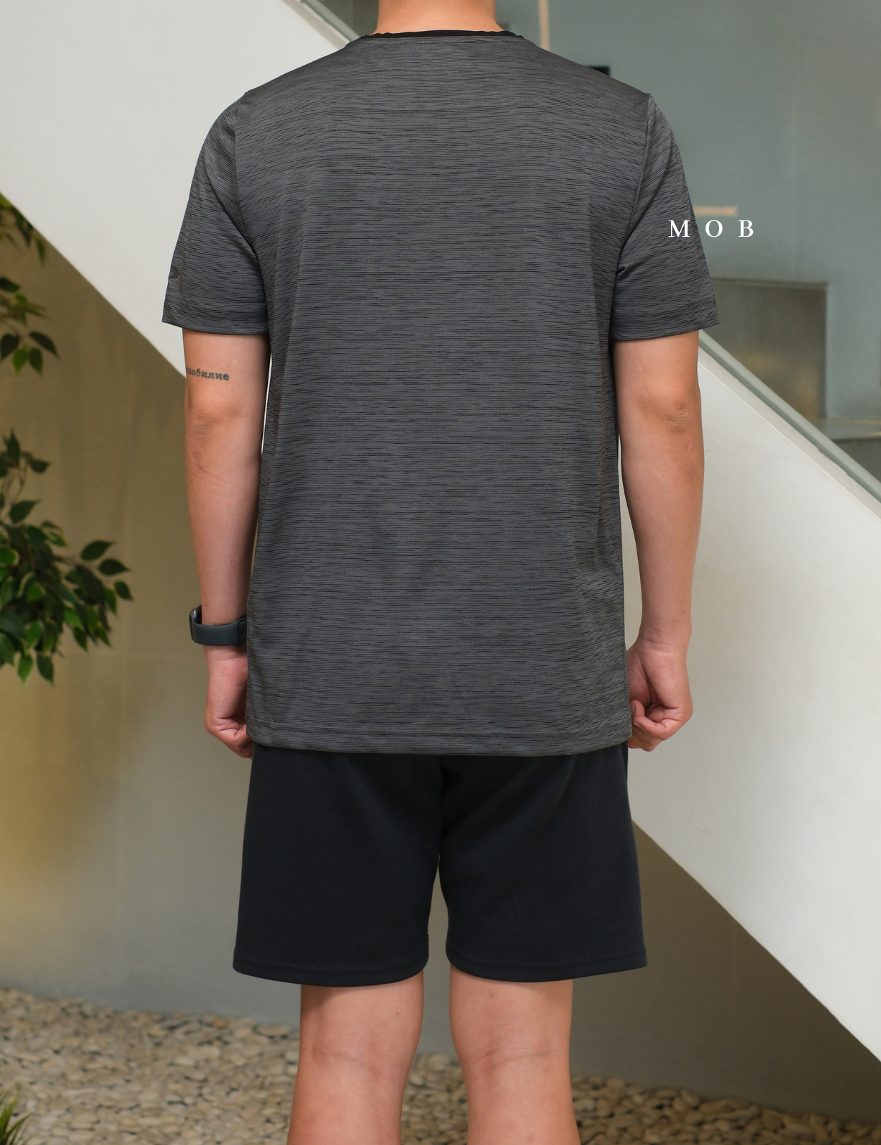 OAKSST02001 Hydrolix SS Tee Dark Grey Misty