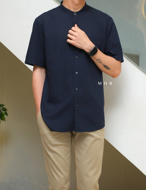 Image of UNQSSS06001A Cotton STAND COLLAR SS Shirt Navy