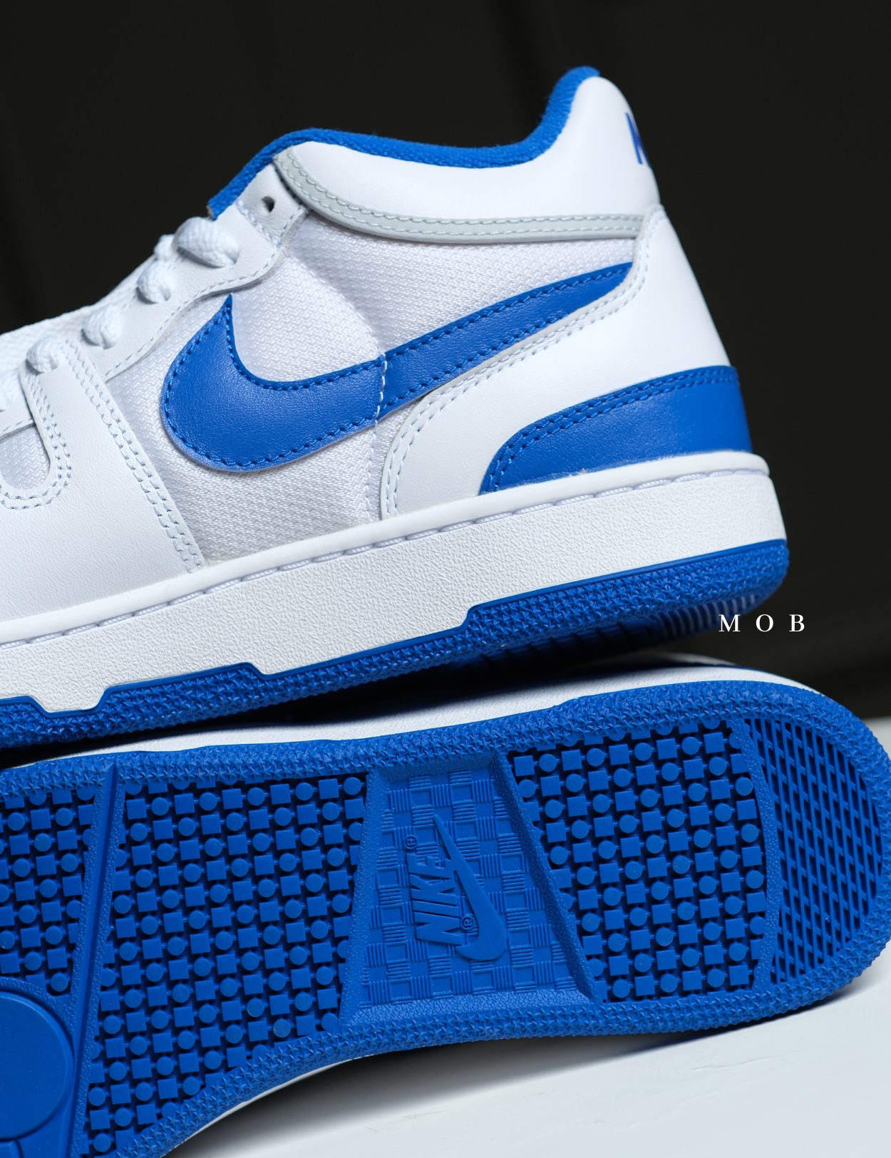 NKSSH03001A Mac Attack Shoes Game Royal White