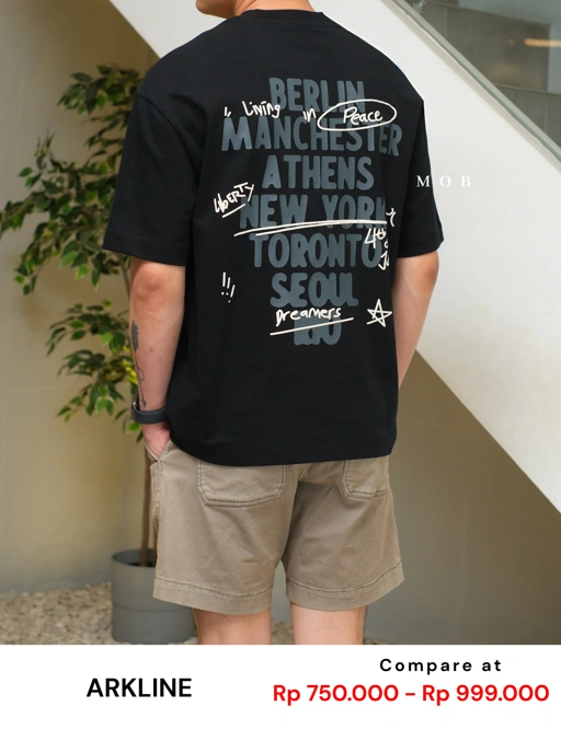 Image of ARK01SST045 Peace Oversize Tee Carbon Black